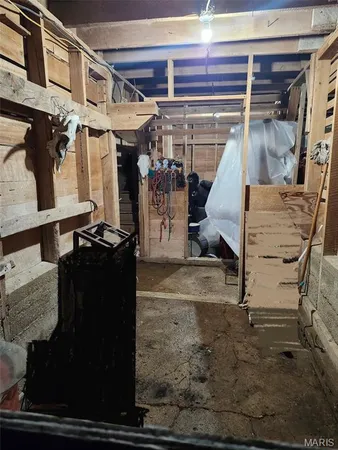 $799,000 | 9081-9085 West Red Oak Road, Rosebud, MO 63091