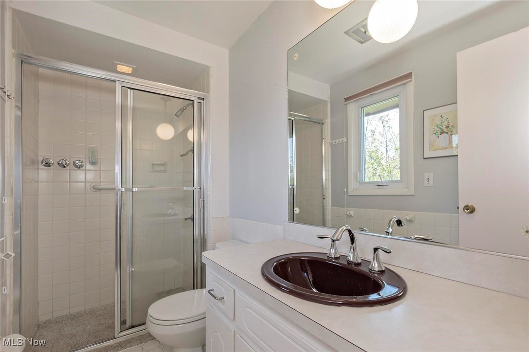 25216 Hazelmere Road Beachwood, OH 44122 - Photo 28 of 40 Gallery Image 28