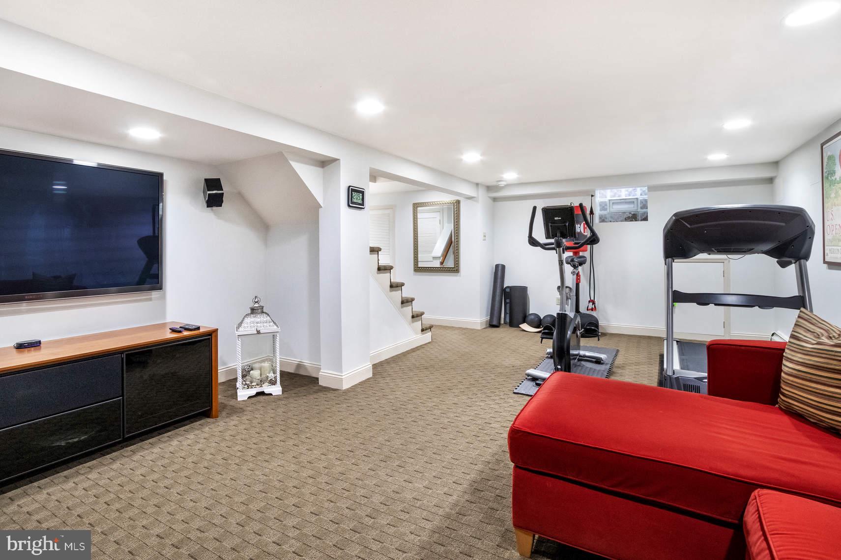 29 Woodcroft Road Havertown, PA 19083 - Photo 19 of 26