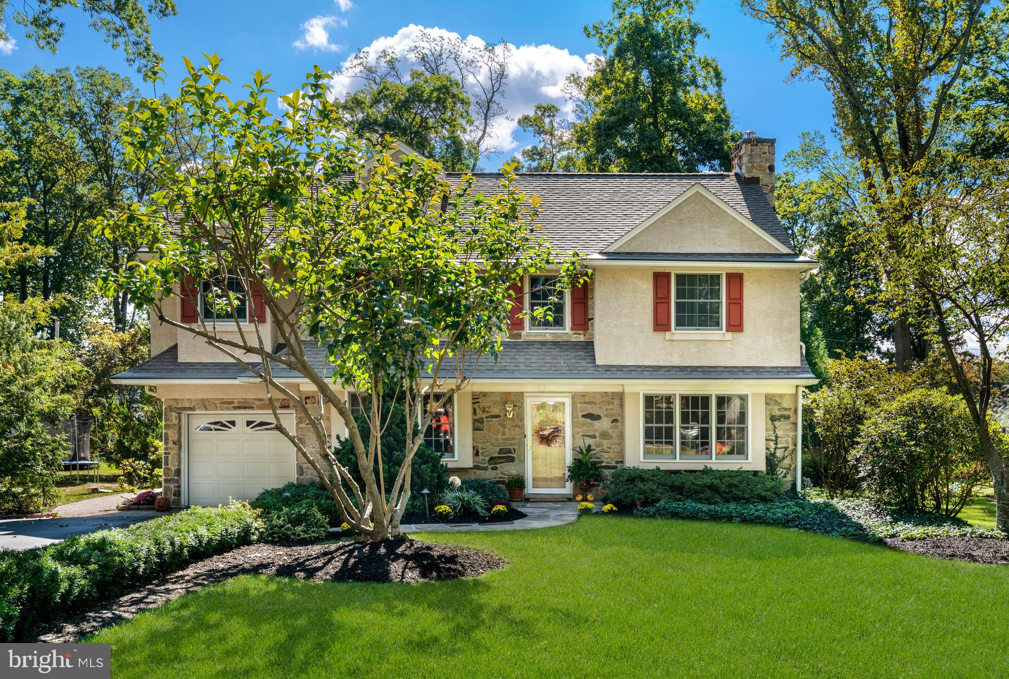 29 Woodcroft Road Havertown, PA 19083 - Photo 3 of 26