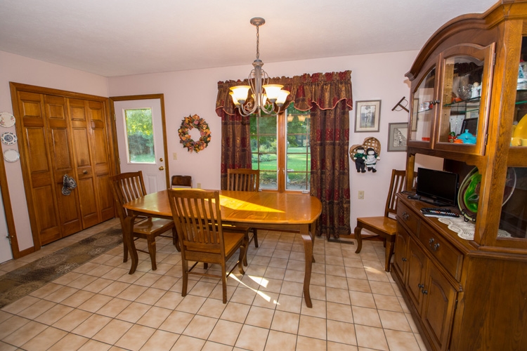 26802 Early Road South Bend, IN 46628 - Photo 14 of 35