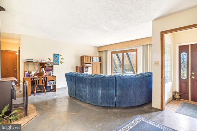 $625,000 | 14604 Triadelphia Road, Glenelg, MD 21737