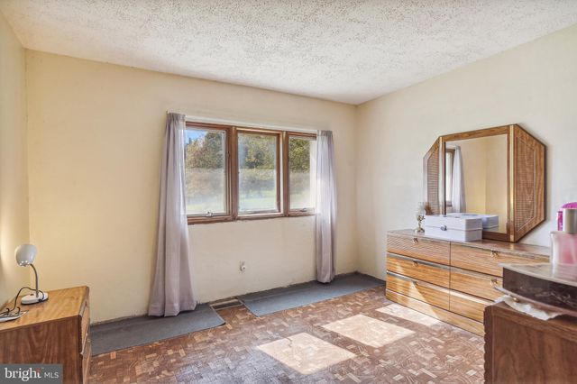 $625,000 | 14604 Triadelphia Road, Glenelg, MD 21737