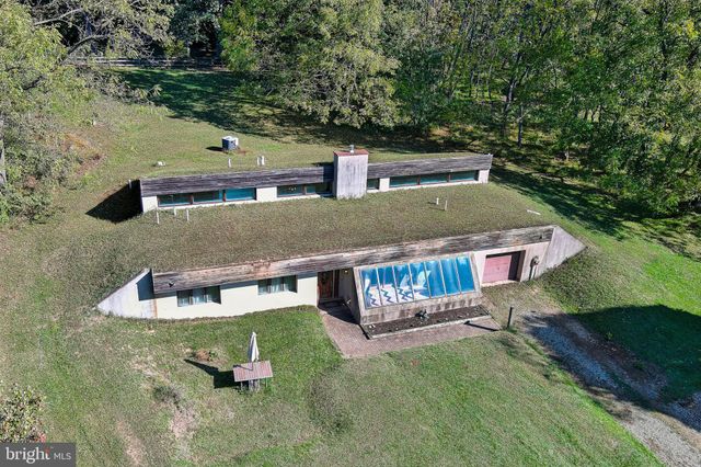 $625,000 | 14604 Triadelphia Road, Glenelg, MD 21737