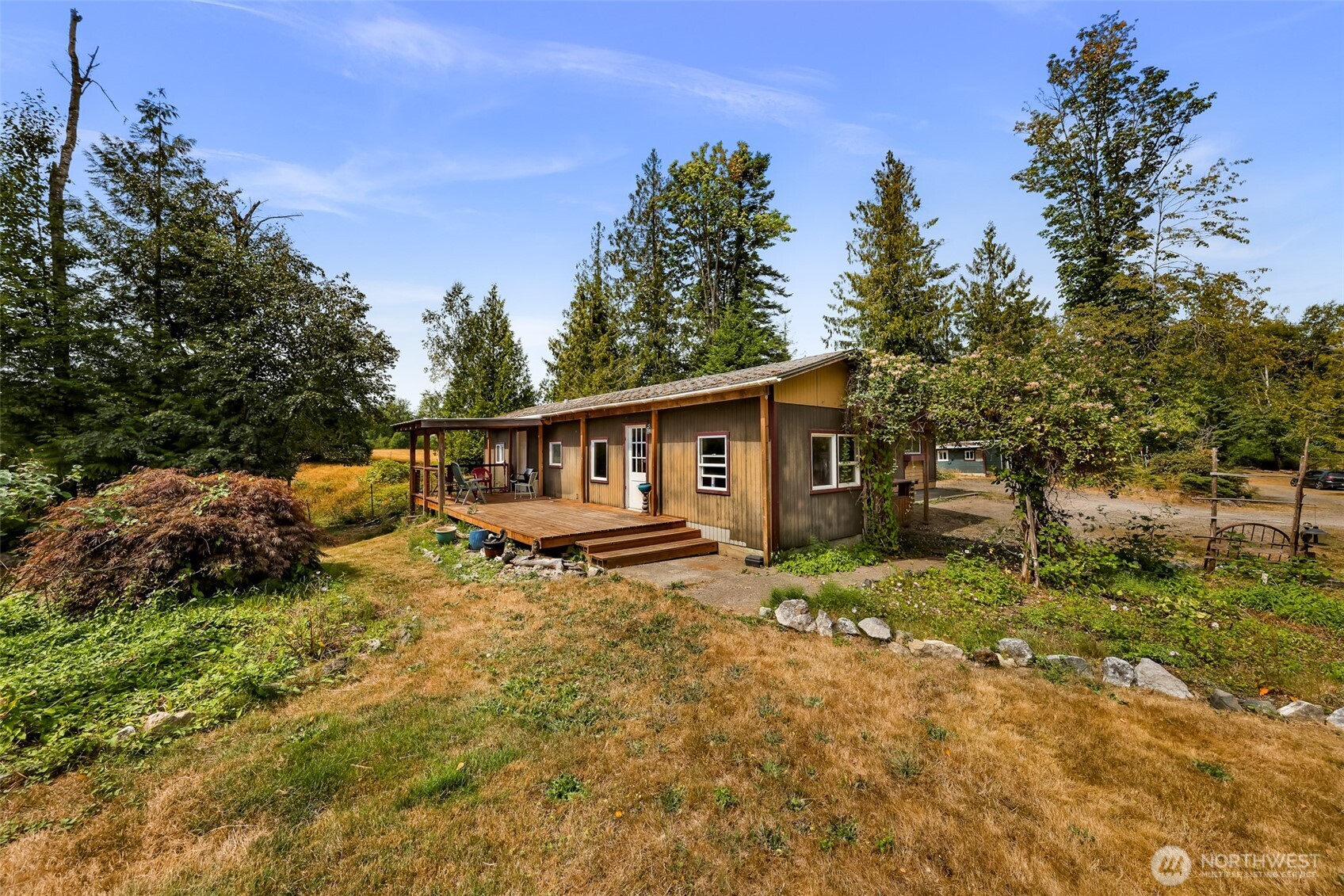 1361 East Axton Road Bellingham, WA 98226 - Photo 24 of 40 Gallery Image 24