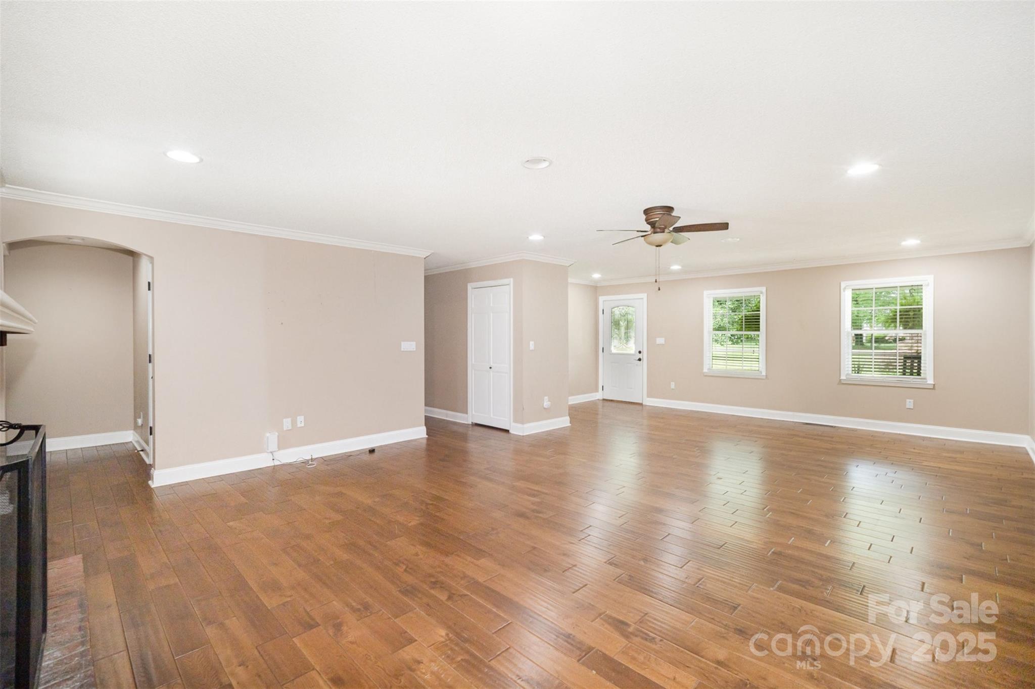 6300 Morehead Road Harrisburg, NC 28075 - Photo 7 of 30 Gallery Image 7