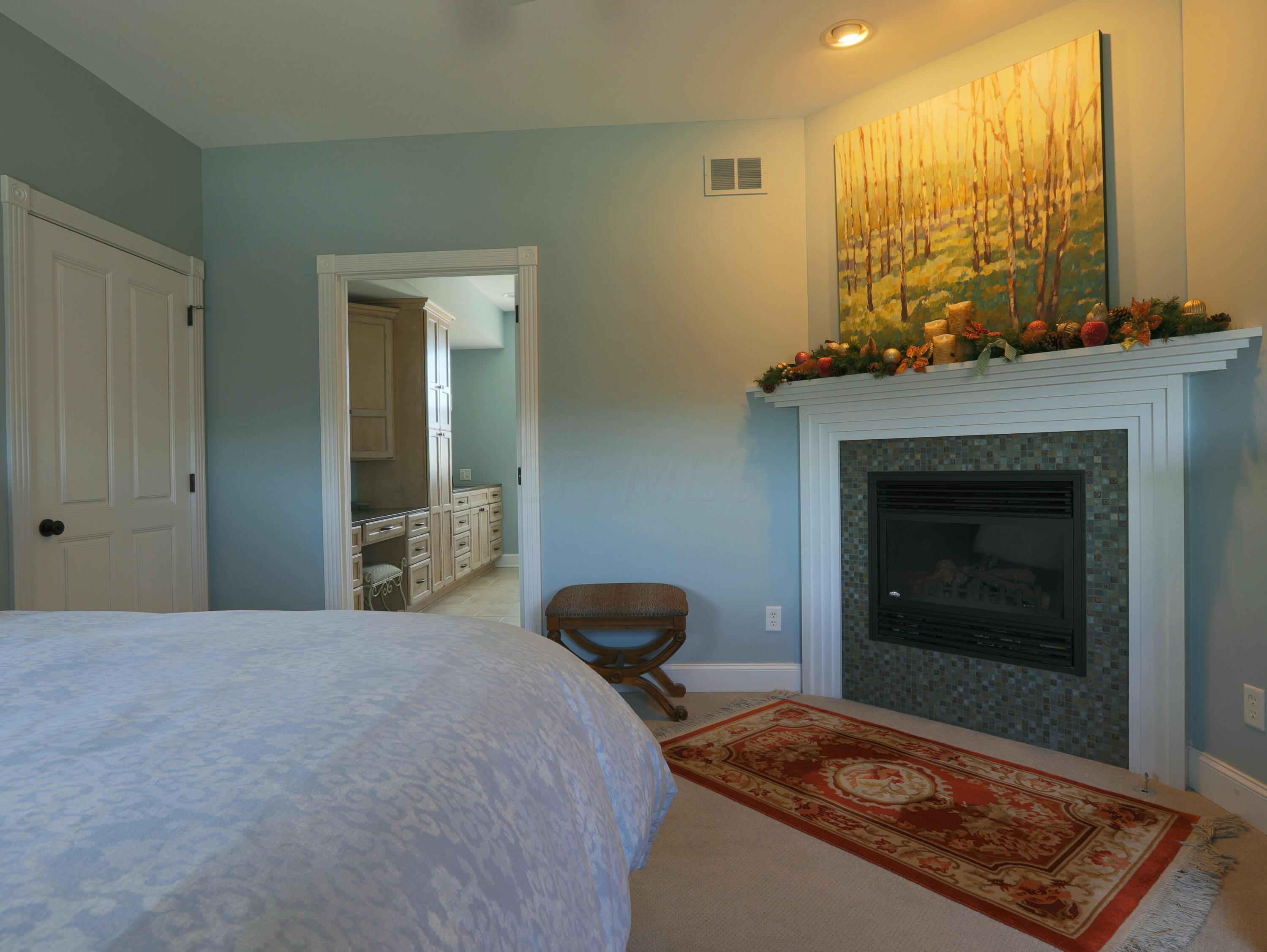 1052 Harrison Road Jackson, OH 45640 - Photo 17 of 41 17. Primary Suite