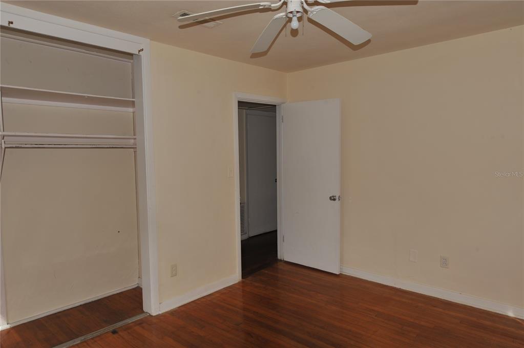 1410 Northwest 7th Road Gainesville, FL 32603 - Photo 21 of 35