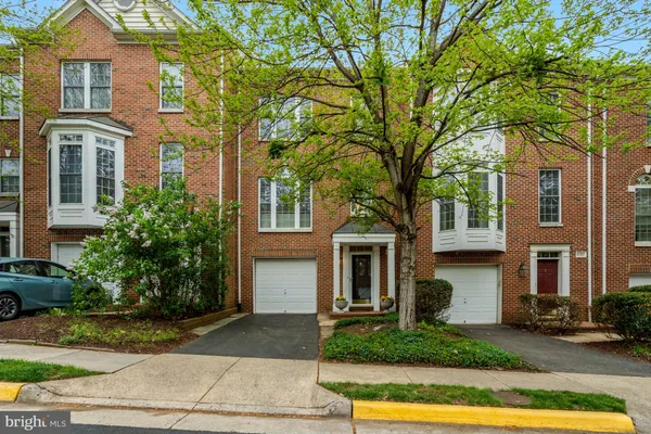$775,000 | 4182 Lower Park Drive, Fairfax, VA 22030