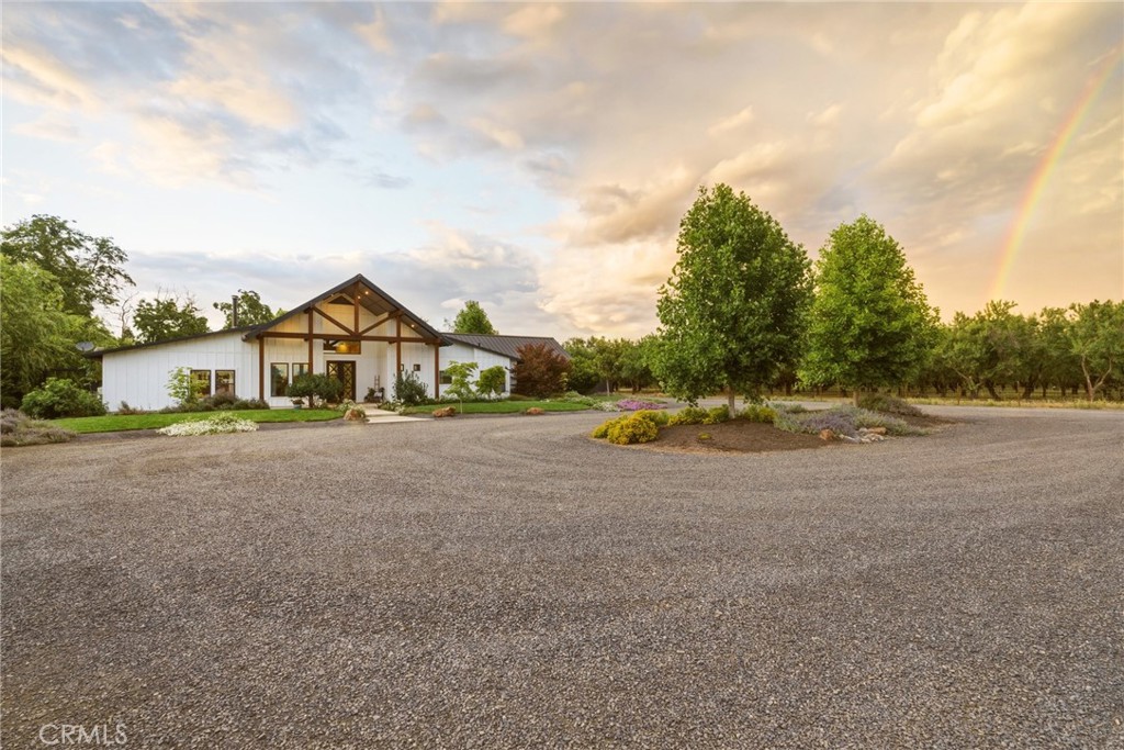 3016 Grape Way Chico, CA 95973 - Photo 9 of 67