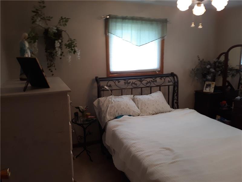 2295 Rombold Road Hermitage, PA 16148 - Photo 14 of 25 Gallery Image 14