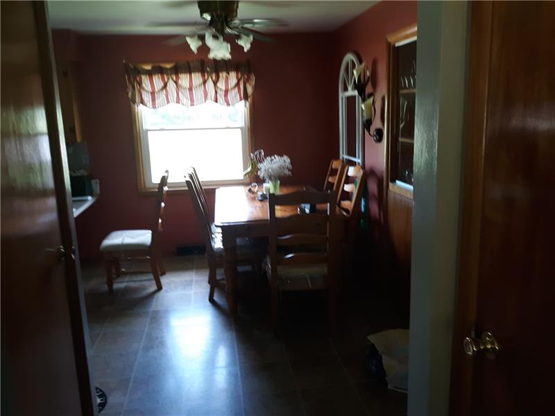2295 Rombold Road Hermitage, PA 16148 - Photo 6 of 25 Gallery Image 6