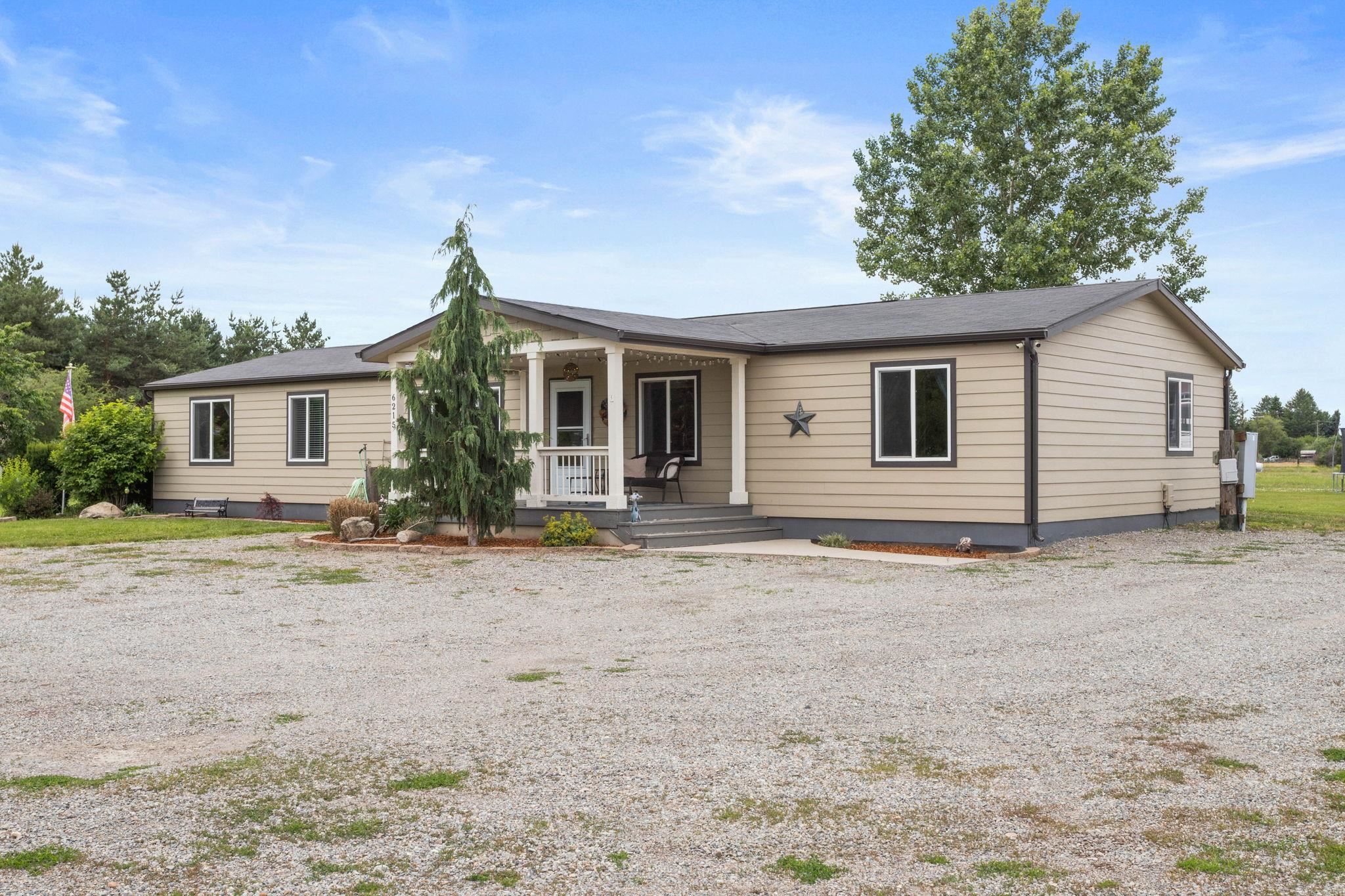 6215 North Stateline Road Newman Lake, WA 99025 - Photo 1 of 41