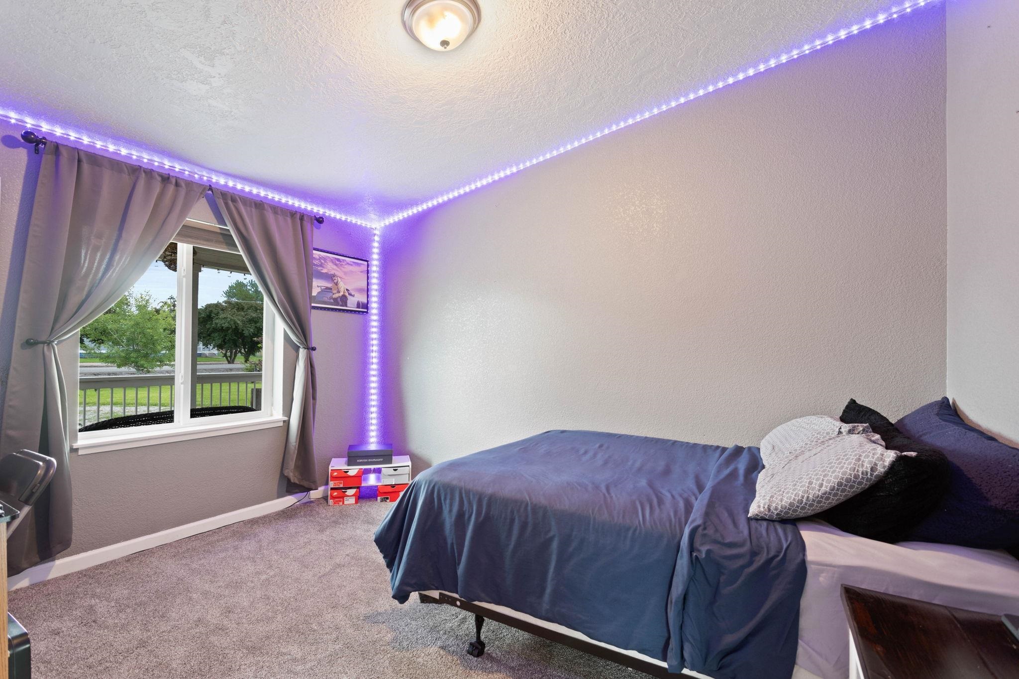 6215 North Stateline Road Newman Lake, WA 99025 - Photo 22 of 41