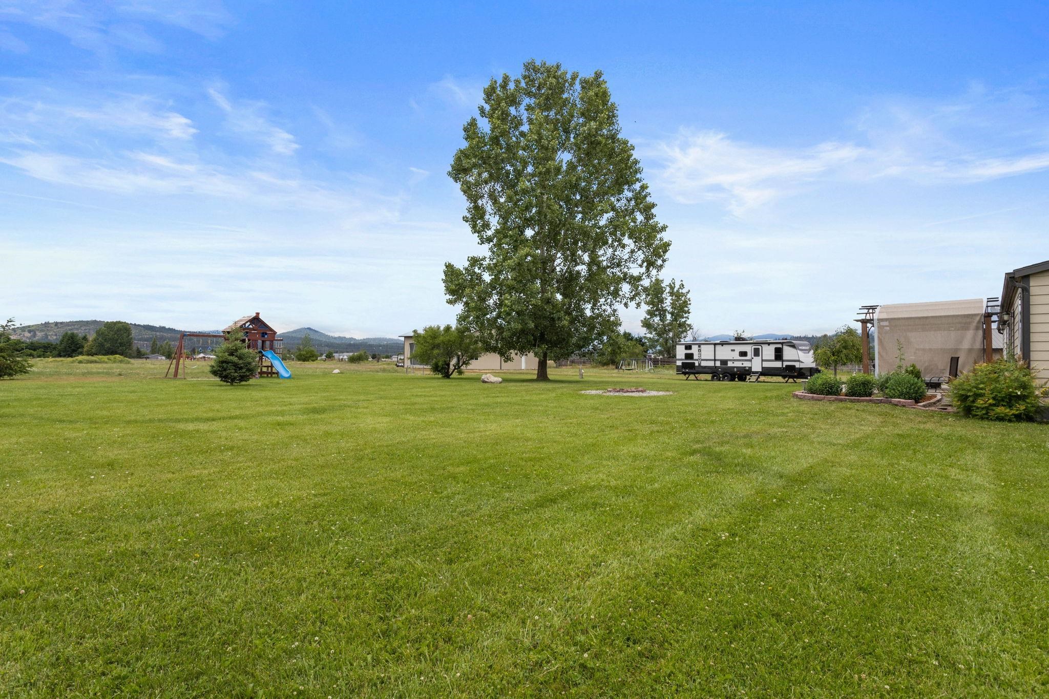 6215 North Stateline Road Newman Lake, WA 99025 - Photo 29 of 41