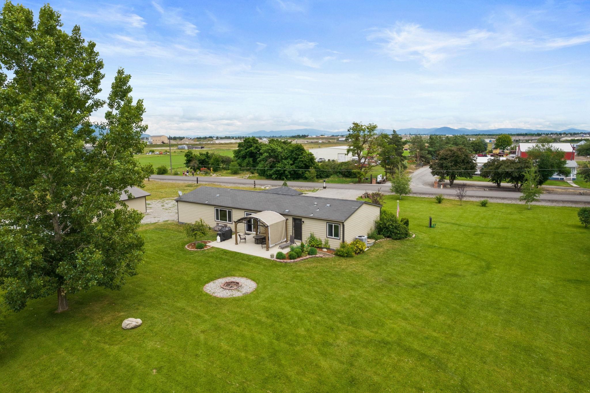 6215 North Stateline Road Newman Lake, WA 99025 - Photo 32 of 41