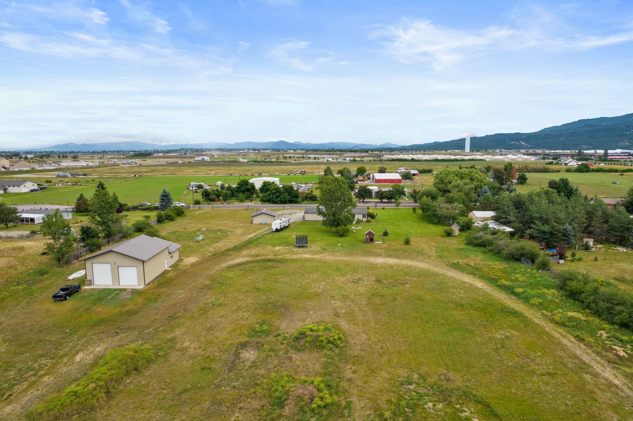 6215 North Stateline Road Newman Lake, WA 99025 - Photo 34 of 41