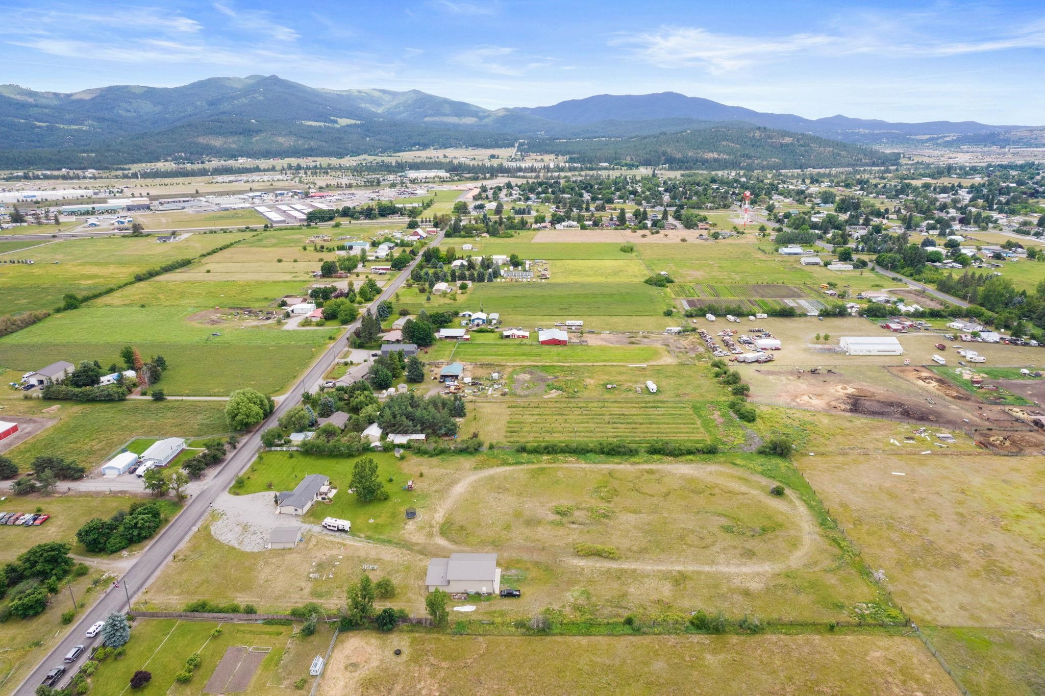 6215 North Stateline Road Newman Lake, WA 99025 - Photo 38 of 41