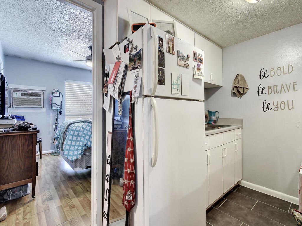 5012 Duval Street, Unit 107 Austin, TX 78751 - Photo 15 of 27