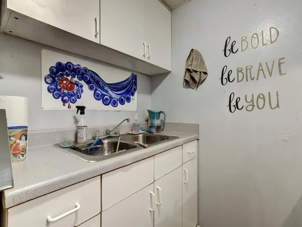 $1,000 | 5012 Duval Street, Unit 107, Austin, TX 78751