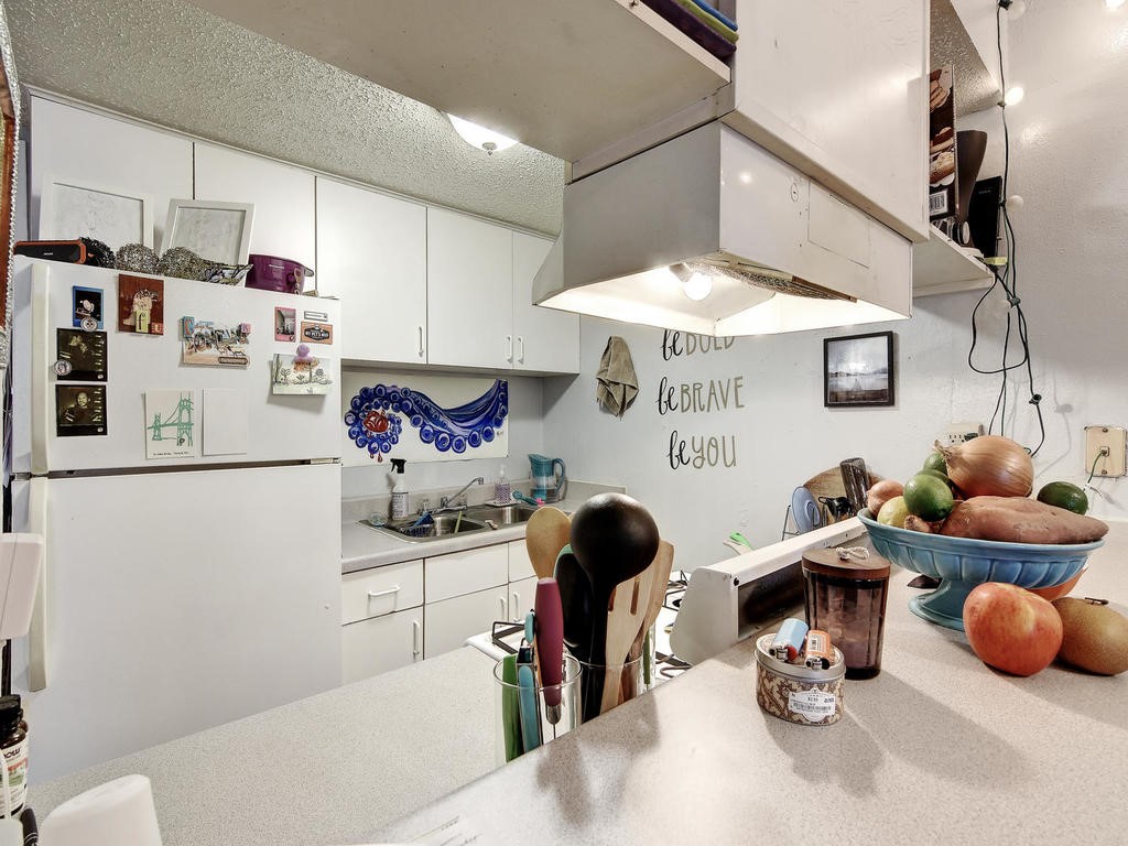 5012 Duval Street, Unit 107 Austin, TX 78751 - Photo 19 of 27
