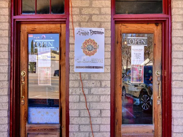 $1,000 | 5012 Duval Street, Unit 107, Austin, TX 78751