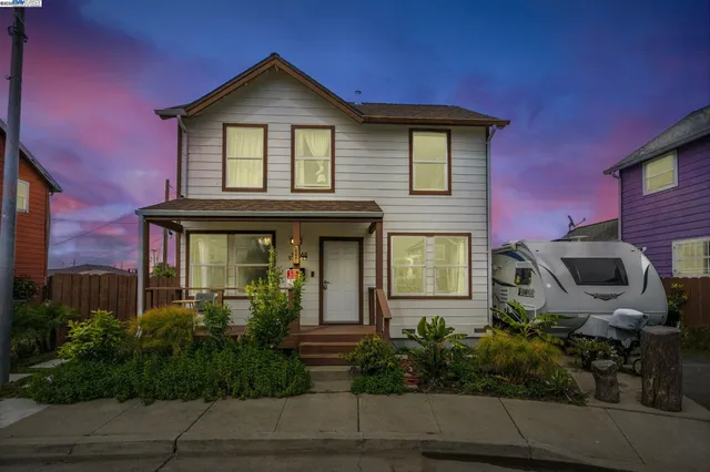 $750,000 | 10468 West Court, Oakland, CA 94603