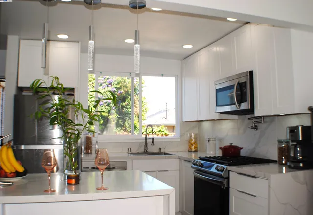 $750,000 | 10468 West Court, Oakland, CA 94603