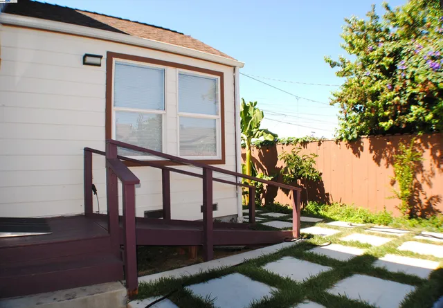 $750,000 | 10468 West Court, Oakland, CA 94603