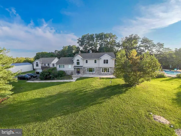$1,249,000 | 1088 Graber Road, Red Hill, PA 18076