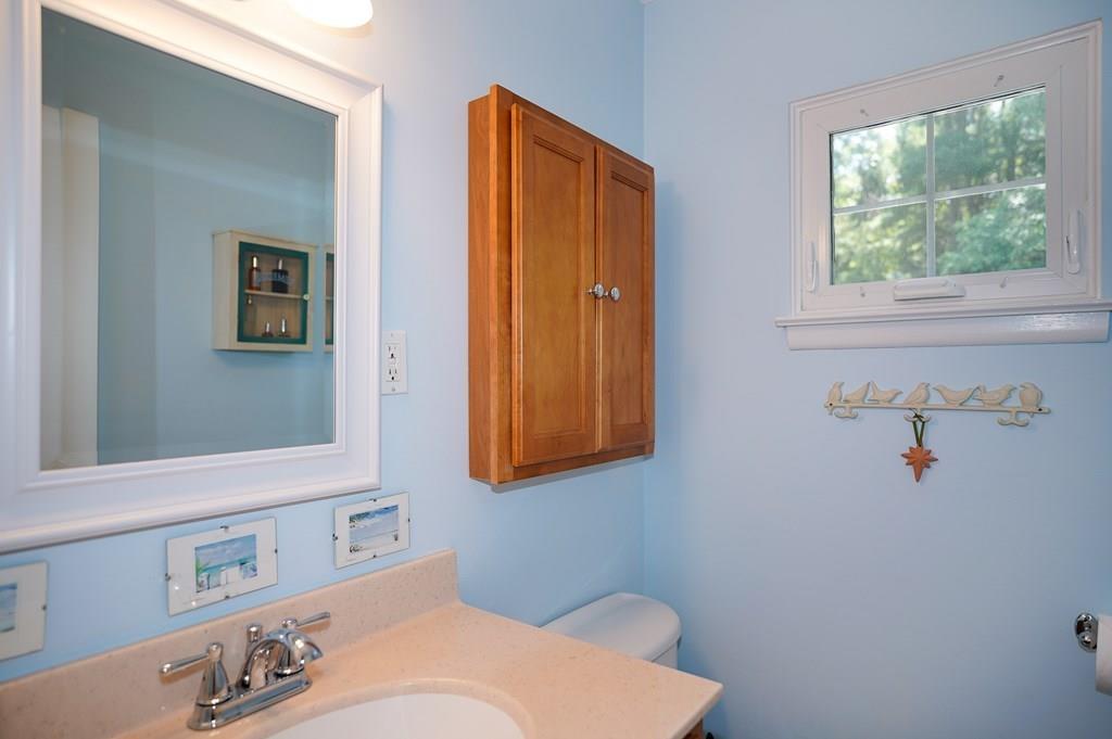 82 Richard Road Holliston, MA 01746 - Photo 20 of 28 Gallery Image 20