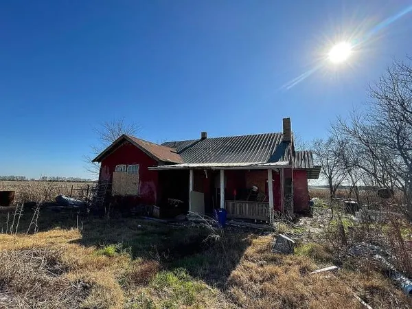 $65,000 | 21801 New Colony Road, Rogers, TX 76569