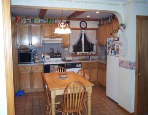943 Providence Road Northbridge, MA 01588 - Photo 2 of 3 Gallery Image 2