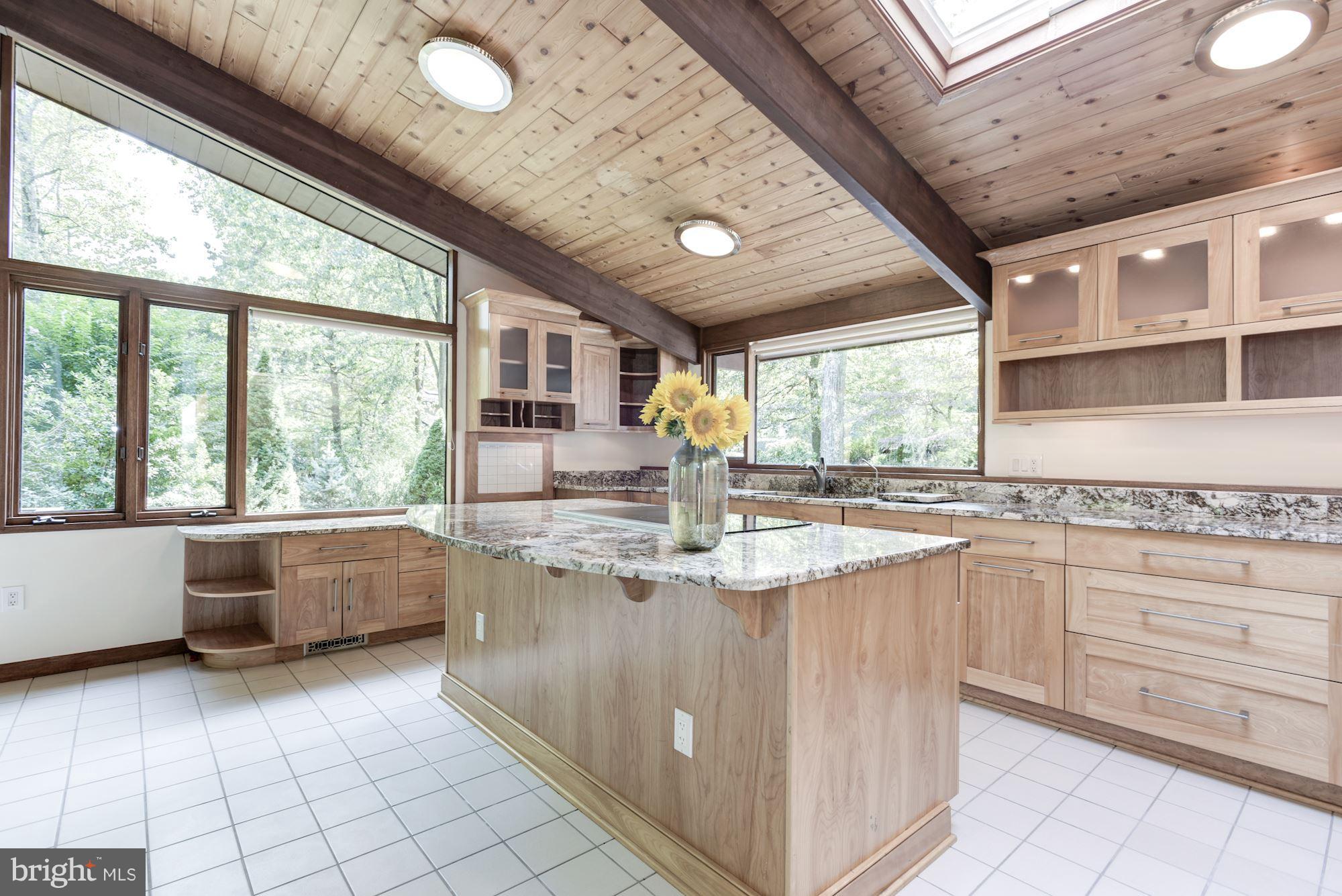 1583 North Village Road Reston, VA 20194 - Photo 13 of 30 Kitchen