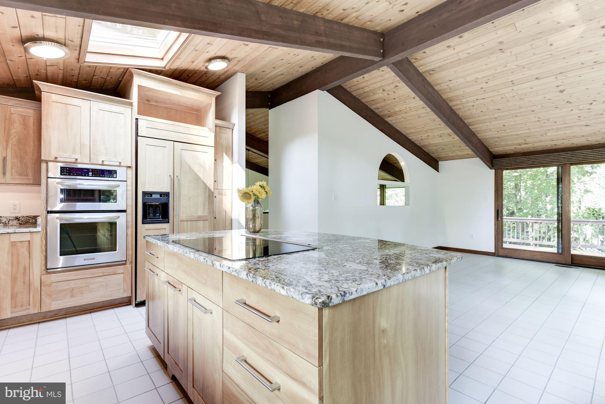 1583 North Village Road Reston, VA 20194 - Photo 16 of 30 Kitchen