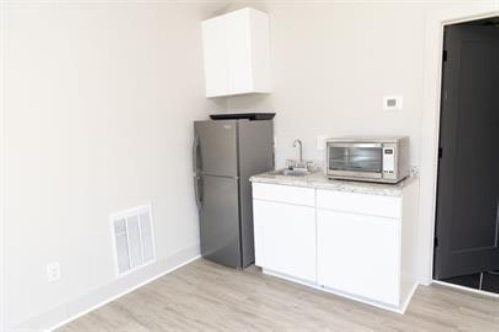 2715 Sarazen Court, Unit D Decatur, GA 30032 - Photo 3 of 12
