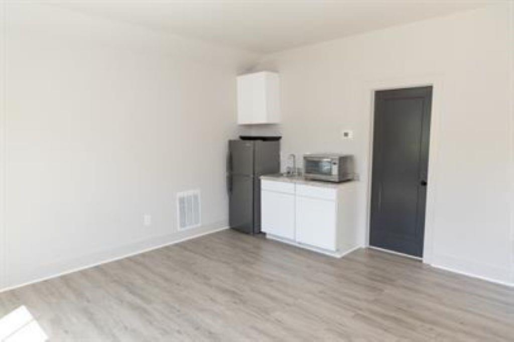 2715 Sarazen Court, Unit D Decatur, GA 30032 - Photo 4 of 12