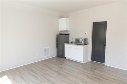 2715 Sarazen Court, Unit D Decatur, GA 30032 - Photo 5 of 12