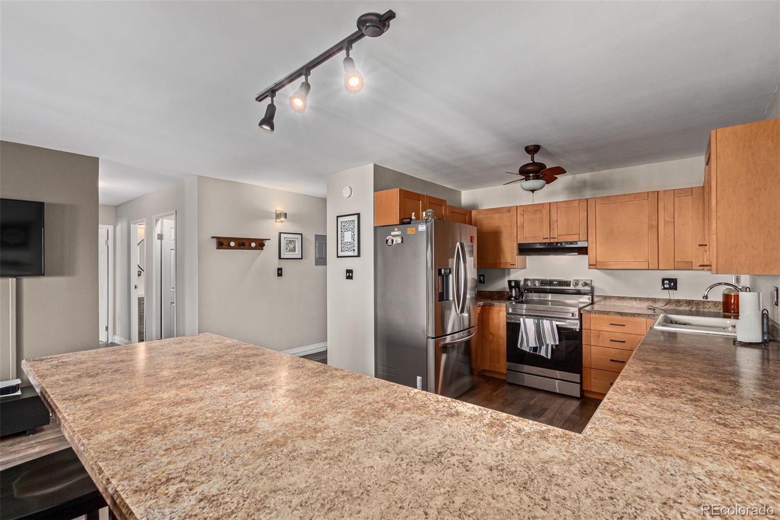 7040 East Girard Ave Unit 407