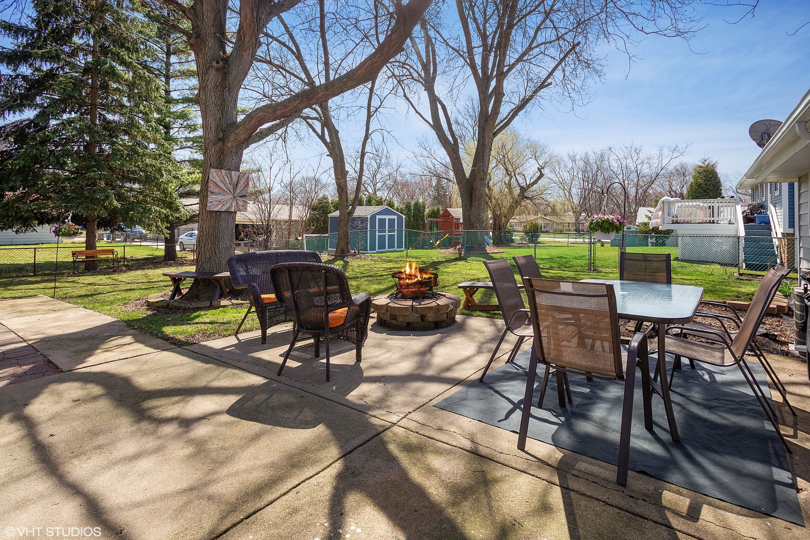 323 Springinsguth Road Schaumburg, IL 60193 - Photo 13 of 14 a view of a backyard with sitting area