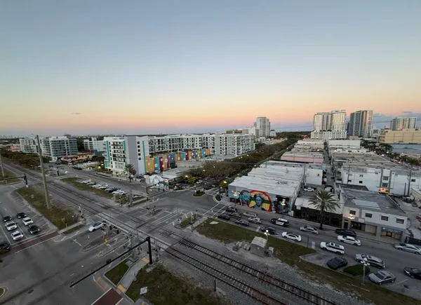 $2,100 | 140 South Dixie Highway, Unit 915, Hollywood, FL 33020