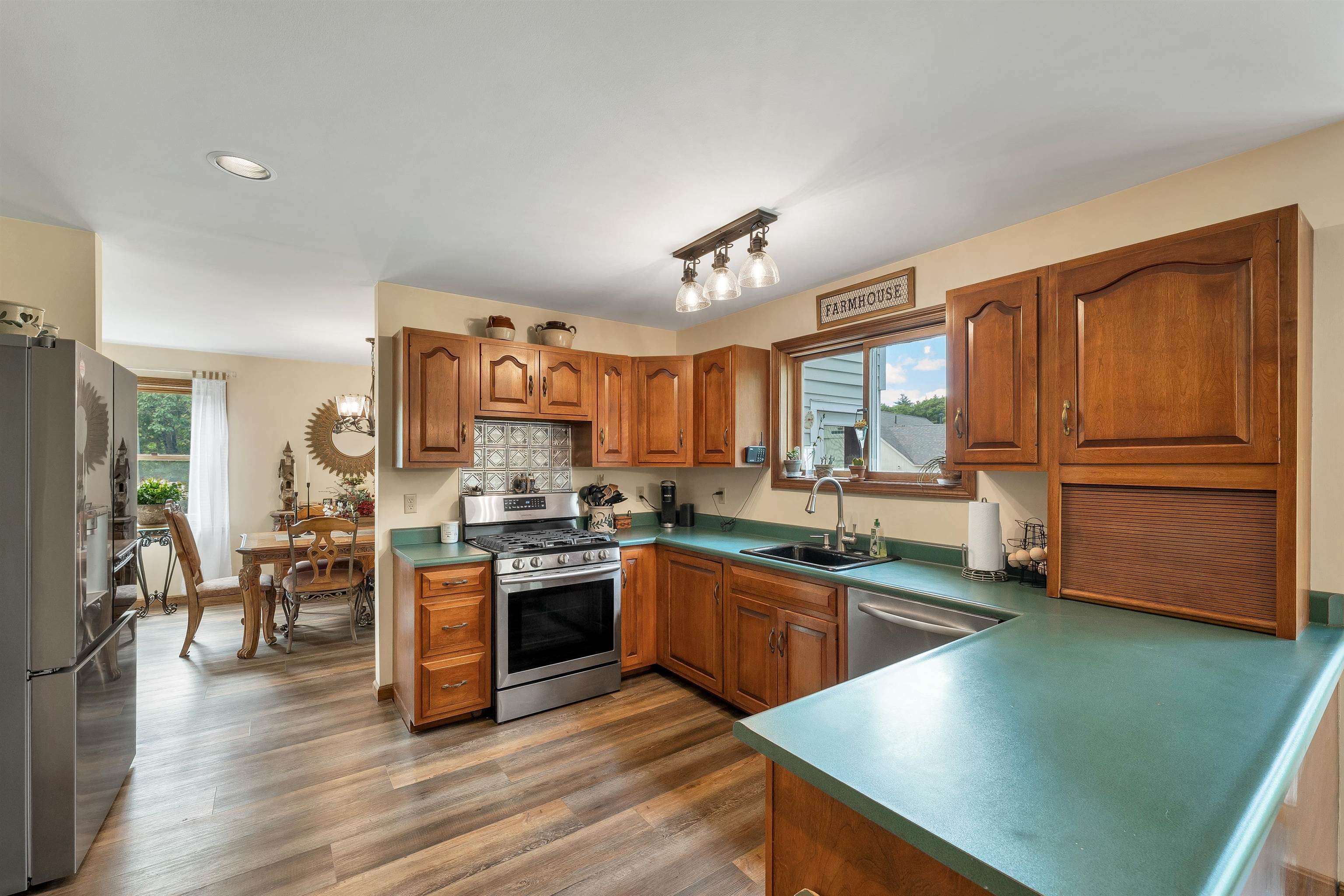307 East Ricker Road Loudon, NH 03307 - Photo 20 of 59