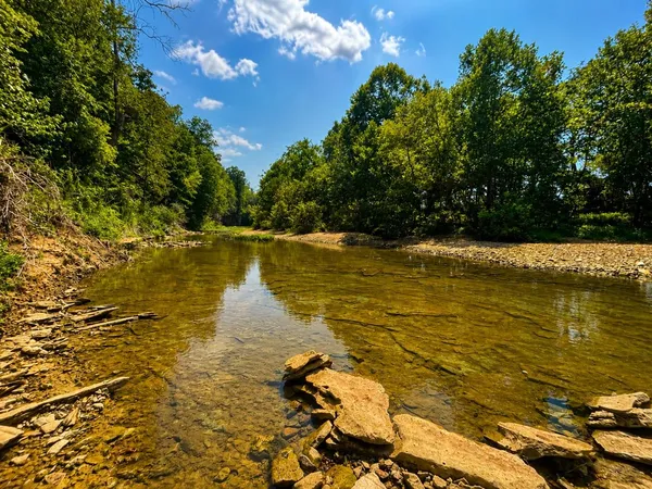$441,000 | 4040 Bridgeport Road, Edmonton, KY 42129