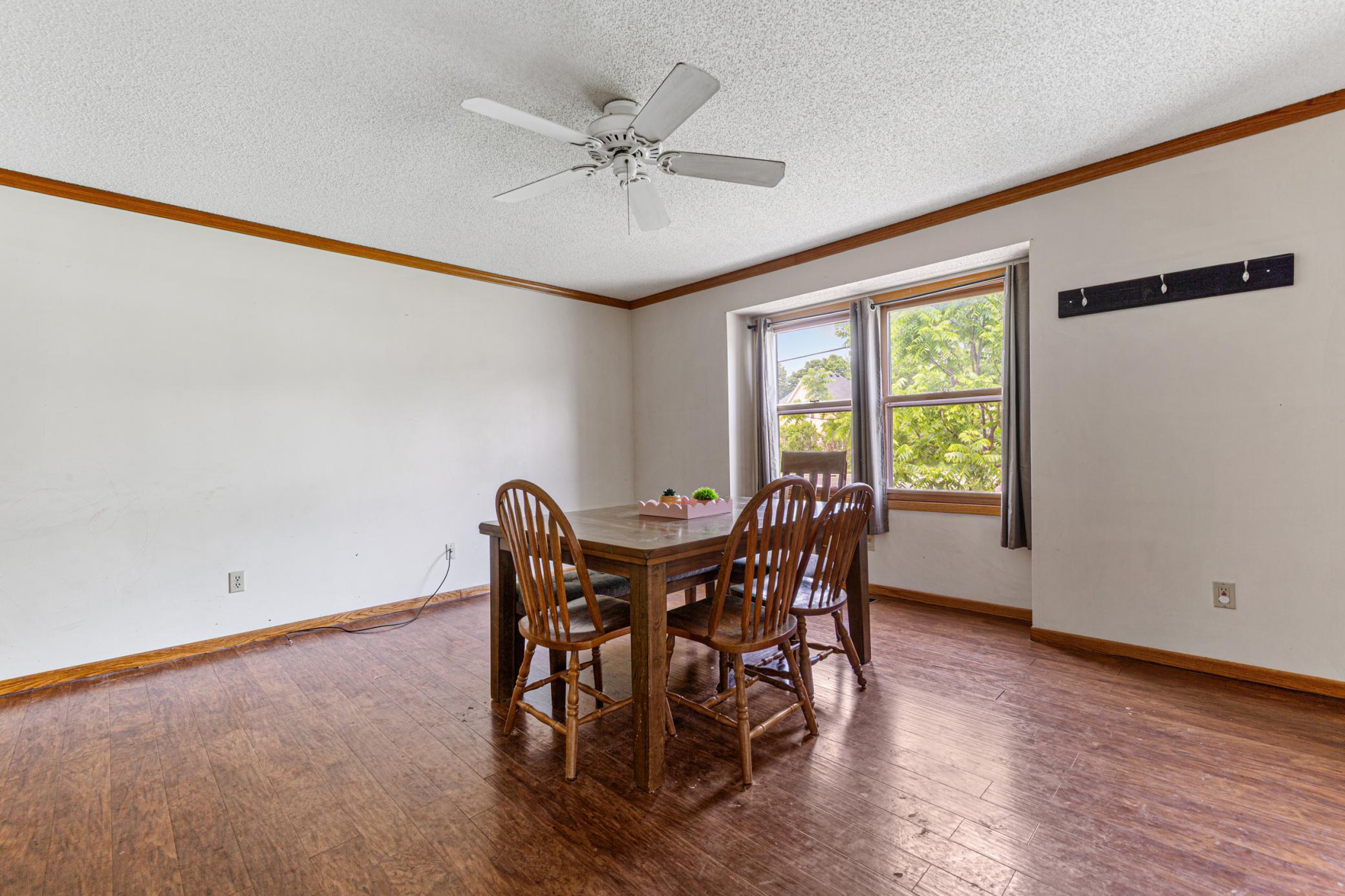 725 Mineral Sp Road Northeast Owatonna, MN 55060 - Photo 8 of 40 Gallery Image 8