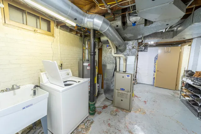 $269,900 | 915 North Avenue, Sheboygan, WI 53083