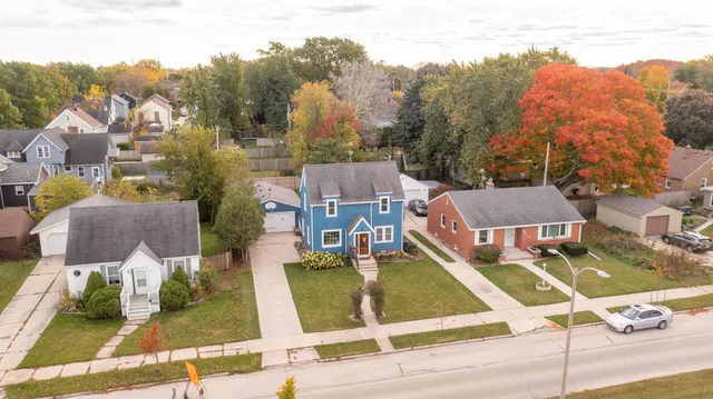 $269,900 | 915 North Avenue, Sheboygan, WI 53083
