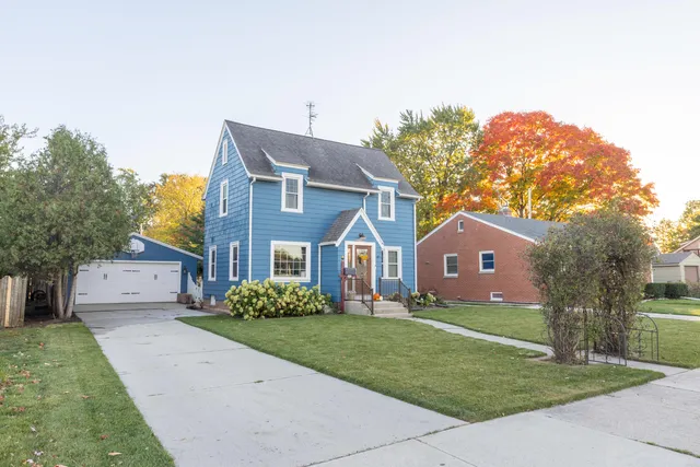 $269,900 | 915 North Avenue, Sheboygan, WI 53083