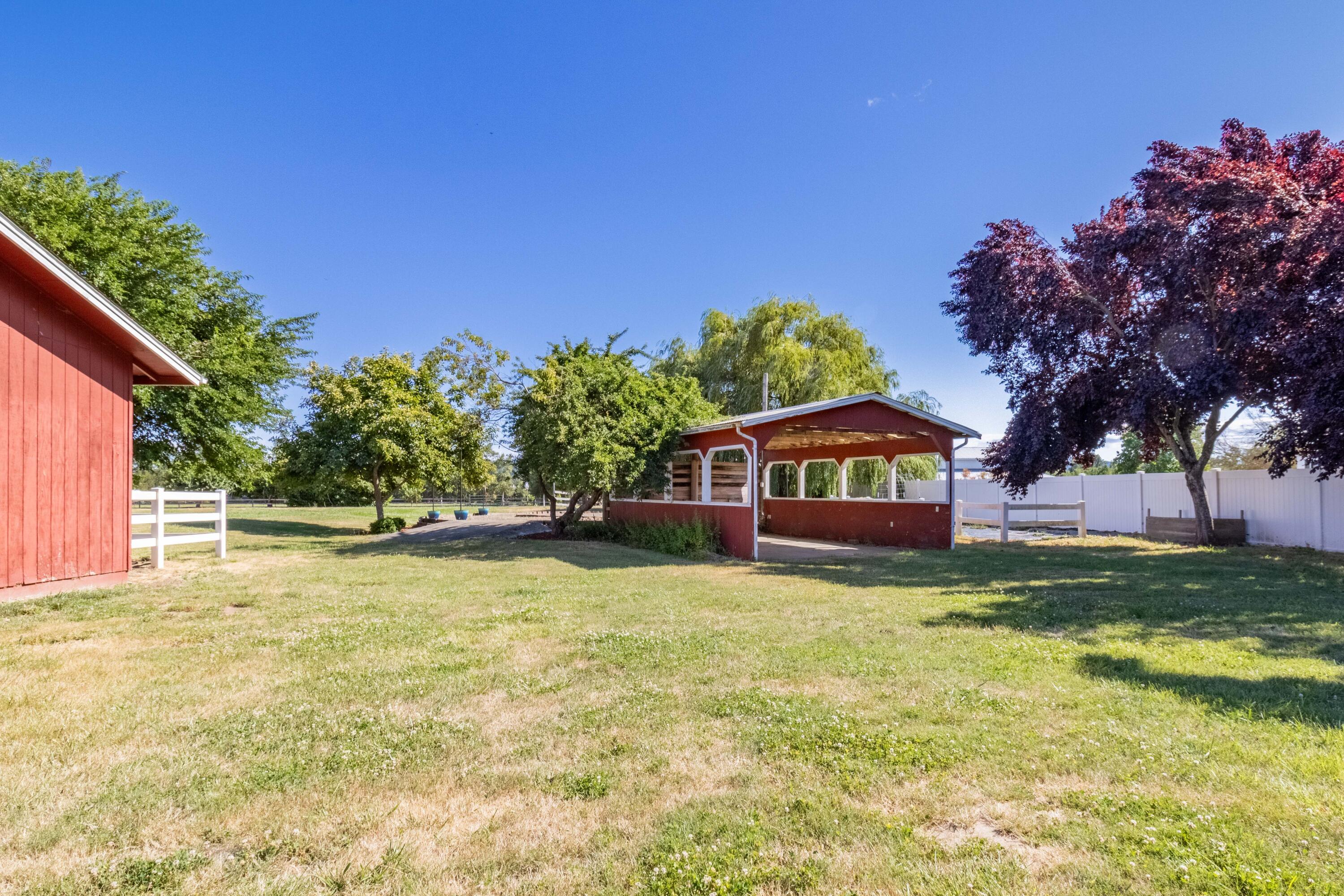 4867 Lower River Road Grants Pass, OR 97526 - Photo 38 of 46 38