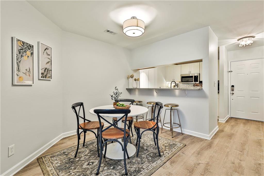 1029 North Jamestown Road Decatur, GA 30033 - Photo 7 of 36