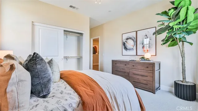 $699,990 | 27419 Shining Willow Lane, Valencia, CA 91381